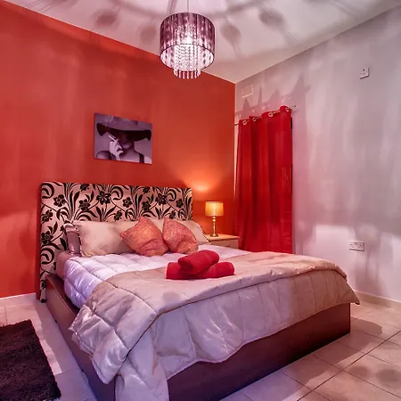 Modern 2br Apartment *