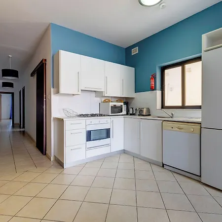 Modern 2br * Sliema