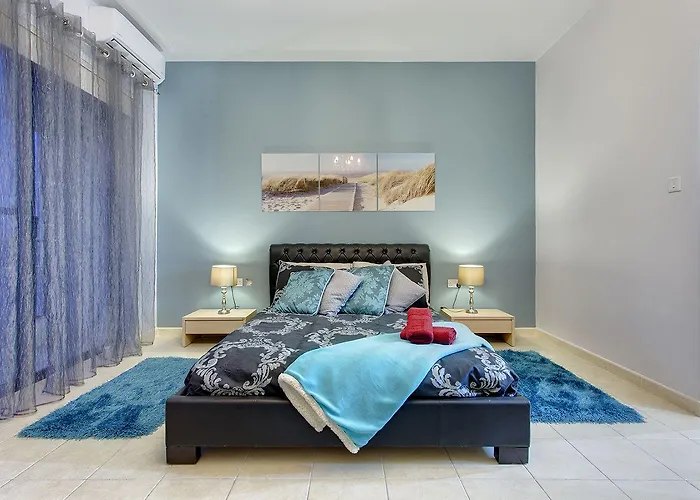 Modern 2br Daire Sliema