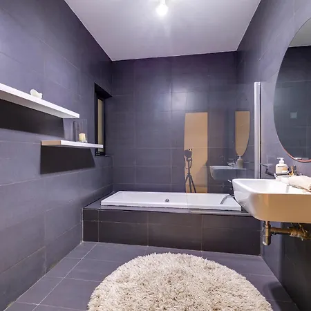 Modern 2br Apartamento Sliema