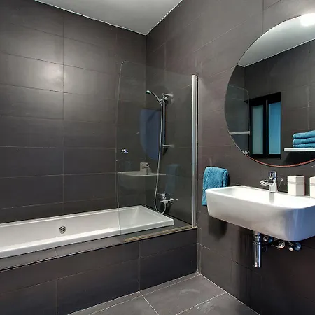 Modern 2br Apartamento Sliema